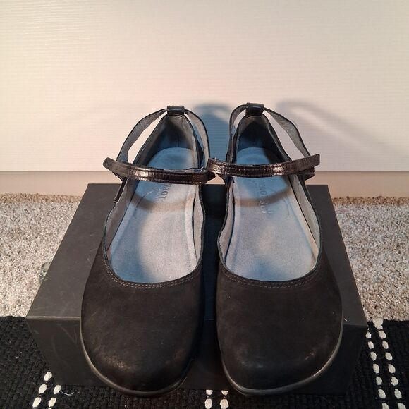 Naot Women's Suede Mary Jane Size 41 US (10-10 1/2) - Picture 2 of 15